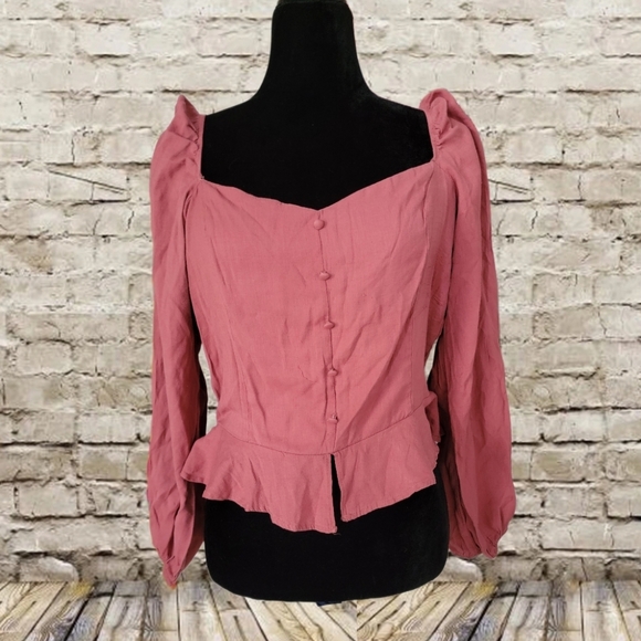 Timing Blouse - Picture 1 of 6